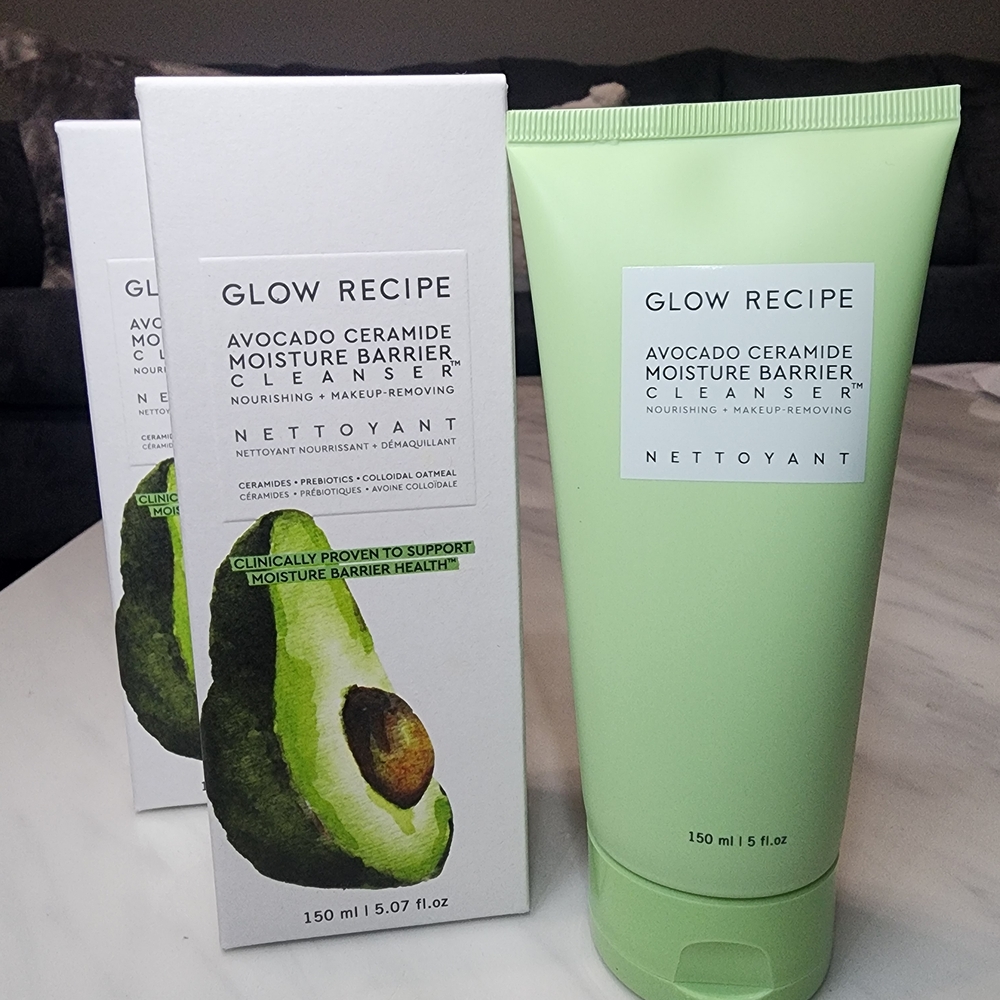 Glow Recipe Avocado Ceramide Moisture Barrier Cleanser